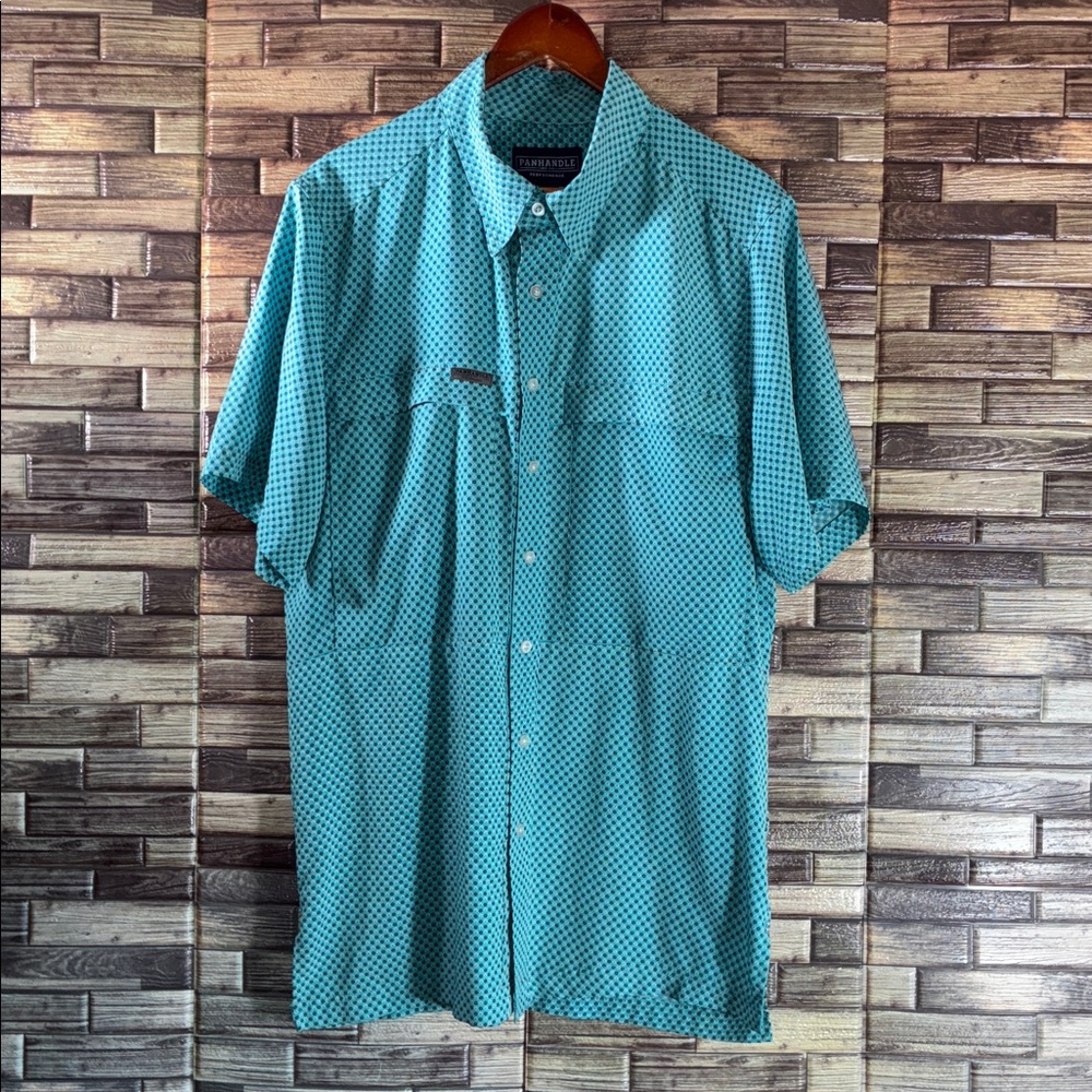 EUC  Small Panhandle Performance Aqua Patterned Button-Up Shirt